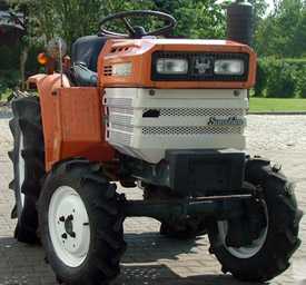 Мини-трактор KUBOTA B1200 4X4